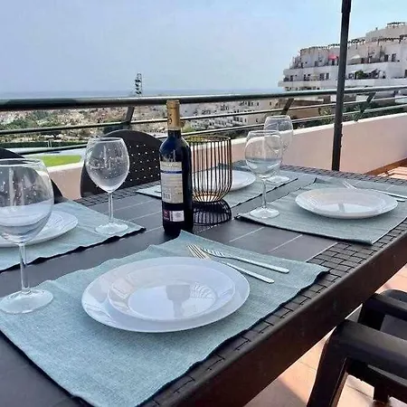 Atico Con Vistas Al Mar Y En * Nerja