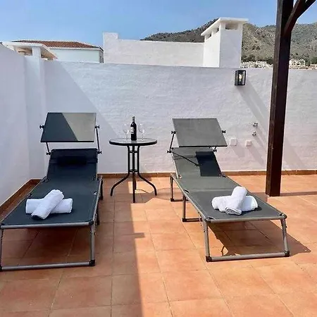 Apartment Atico Con Vistas Al Mar Y En Nerja